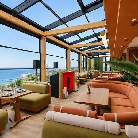 Spatium Medical & Wellness Hotel 5*