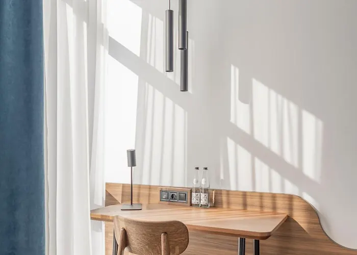 Archotel Avenue Готель 5*