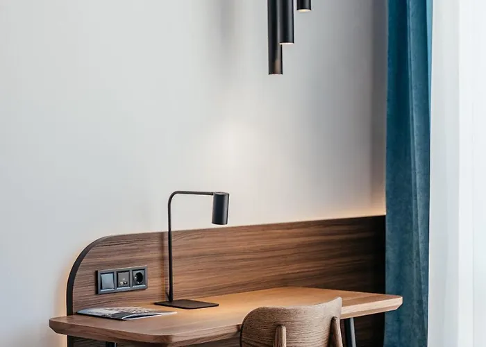 Archotel Avenue Готель 5*