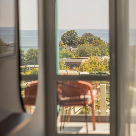 Archotel Avenue Ξενοδοχείο 5*